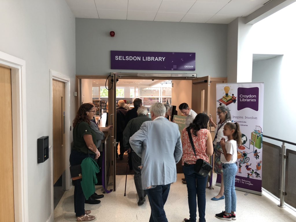 yourcroydon's tweet photo. Residents have been welcomed back into #Selsdon Library with new books, faster IT and a more flexible space. It’s the first of our 13 libraries to be refurbished @oliverjlewis @CroydonLibs #LoveLibraries https://t.co/Ht4VuZMLLX