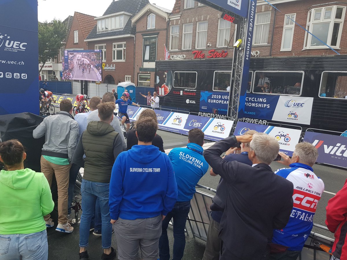 marcvalkering's tweet photo. Op uitnodiging van Broekhuis bij EK Wierennen in Alkmaar. #broekhuis #gpgroot @gpgroot https://t.co/ojiveM0cY9