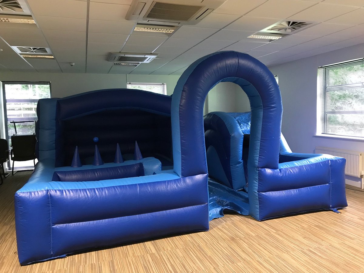 Not even gale force winds defeat us ⁦<a href="/HowesPercival/">Howes Percival</a>⁩ Leicester for our charity family fun day for ⁦<a href="/SKC_Europe/">@SKC_Europe</a>⁩ putting the seminar room to good use! #charity #solvingkidscancer