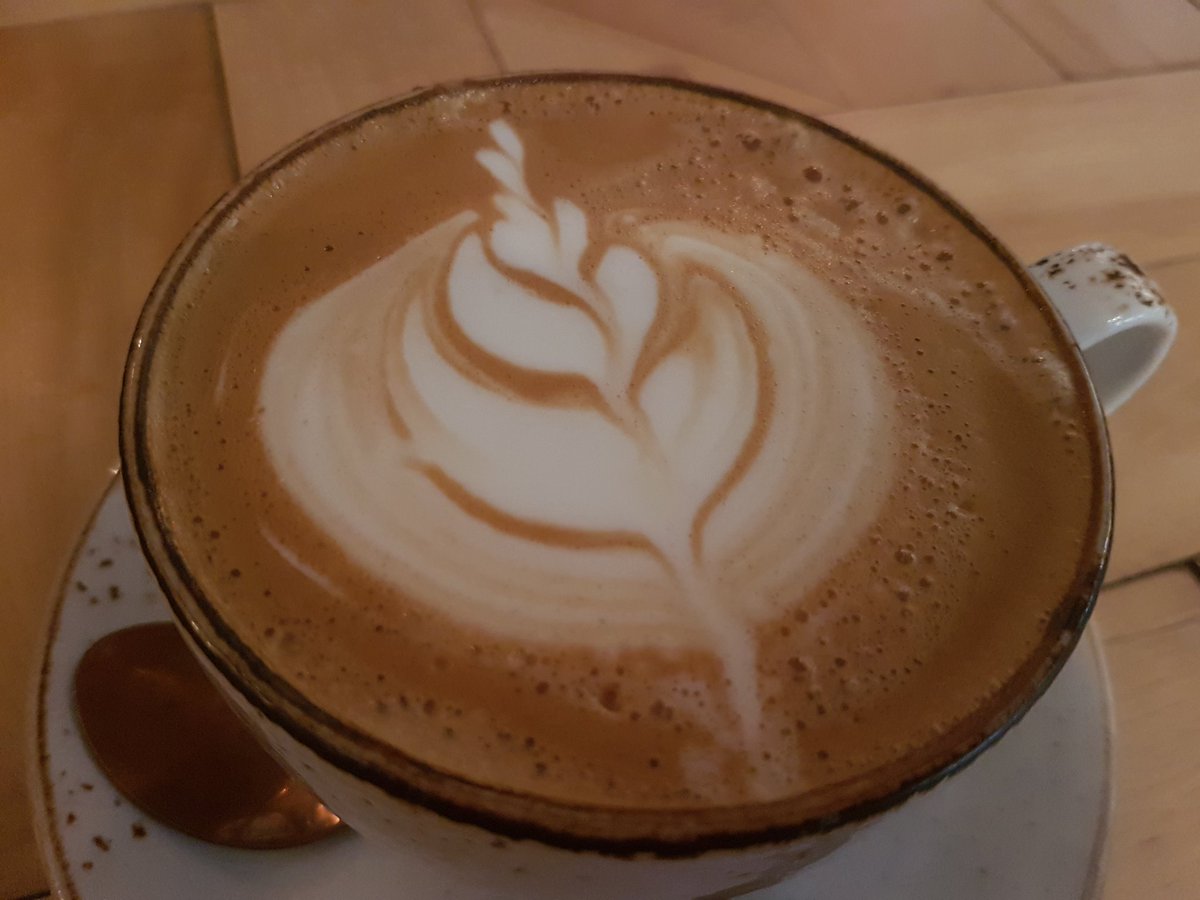 VickyGuttormsen's tweet photo. Just had an amazing breakfast @wineandwallop Open from 9 for breakfast, great food, coffee and friendly service, check them out next time you're hungry for breaky :) https://t.co/KxPUwH1T4O