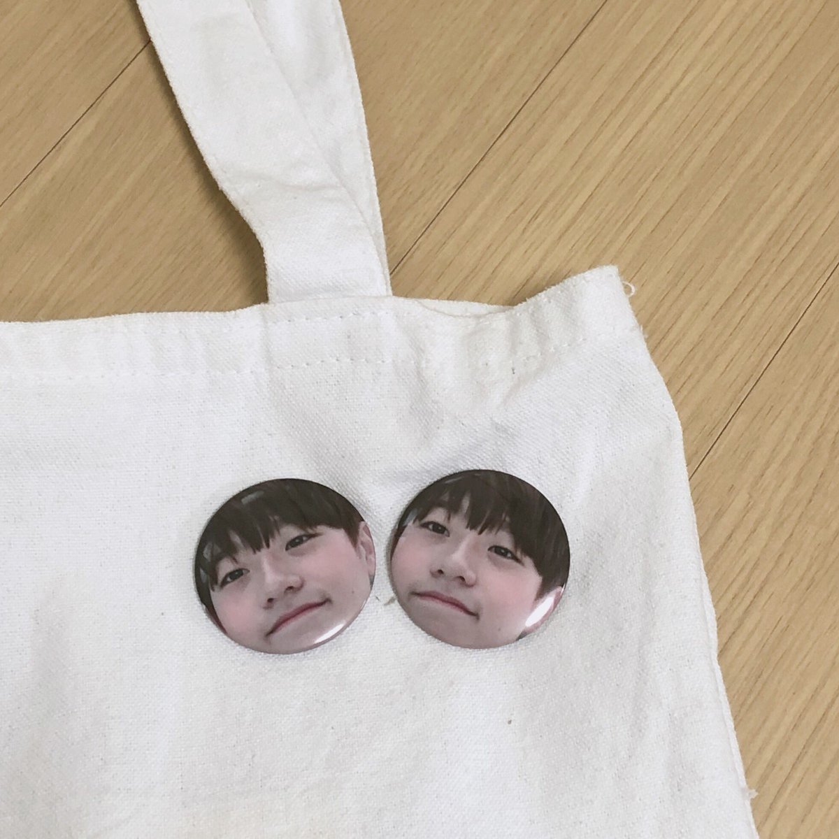 bbos_BB's tweet photo. 홍보도 할 겸 넘모넘모 기여어서 동네방네 떠들구시픈 마음으루 🥺, , 

이 글을 리트윗해주신 한 분께 원하는 핀버튼 하나 드릴게욤 ๑⁰⃚⃙̴◡˂๑ ! https://t.co/8RqBOH9yOI