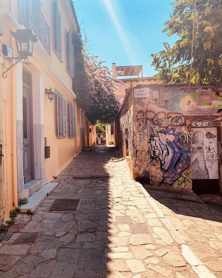Key_Tours's tweet photo. Best way to explore the city is on foot!

Join our Athens &amp; Acropolis Walking tours: https://t.co/24HDBKH3el

#KeyToursGR #Sine1963 #WalkingTours

Photo credit: @milkywaystarfish https://t.co/W9ukdNaurV