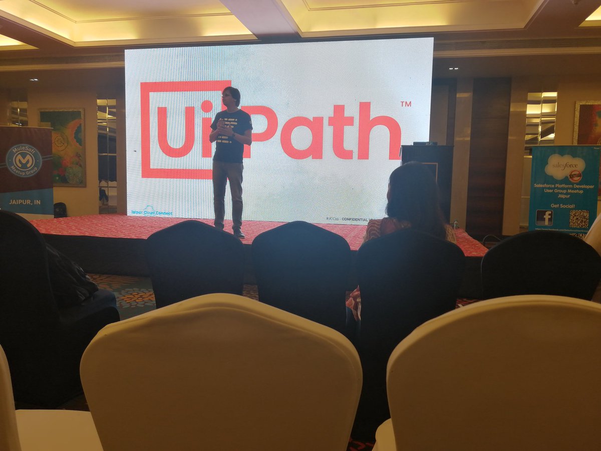 drgshandilya's tweet photo. Now we have Udit jain from Ui path explaining a bit about roboticsand GUI
#JCC19 https://t.co/j64rioghsv