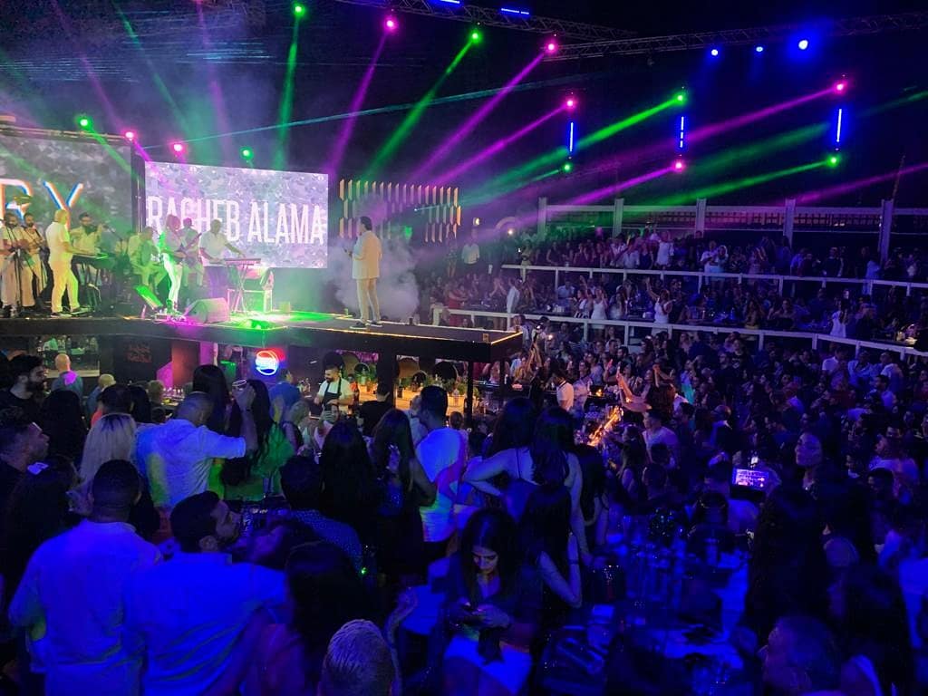 raghebalama's tweet photo. #NorthCoast 🇪🇬 #Egypt A night to remember ✌🏻💥
#الساحل_الشمالي ❤ #راغب_علامة https://t.co/1c5KHqyyzd