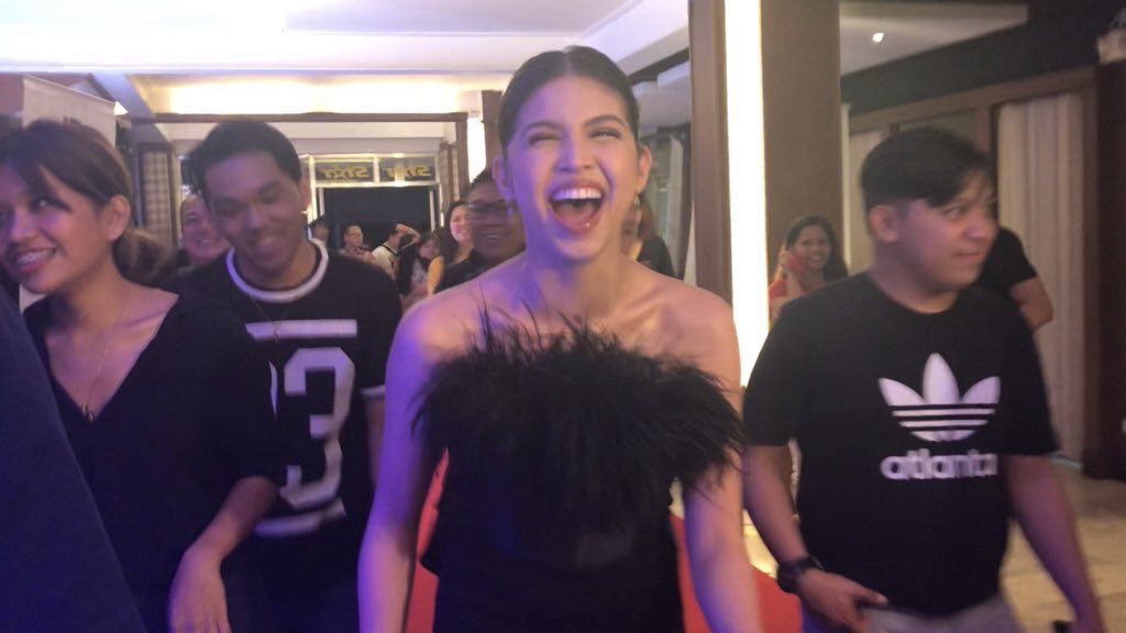 cindyejanda's tweet photo. Few more mins!🤗

#DADDYSGURLDigitalKarma
Maine Mendoza as Stacy https://t.co/kmkxagHtCt