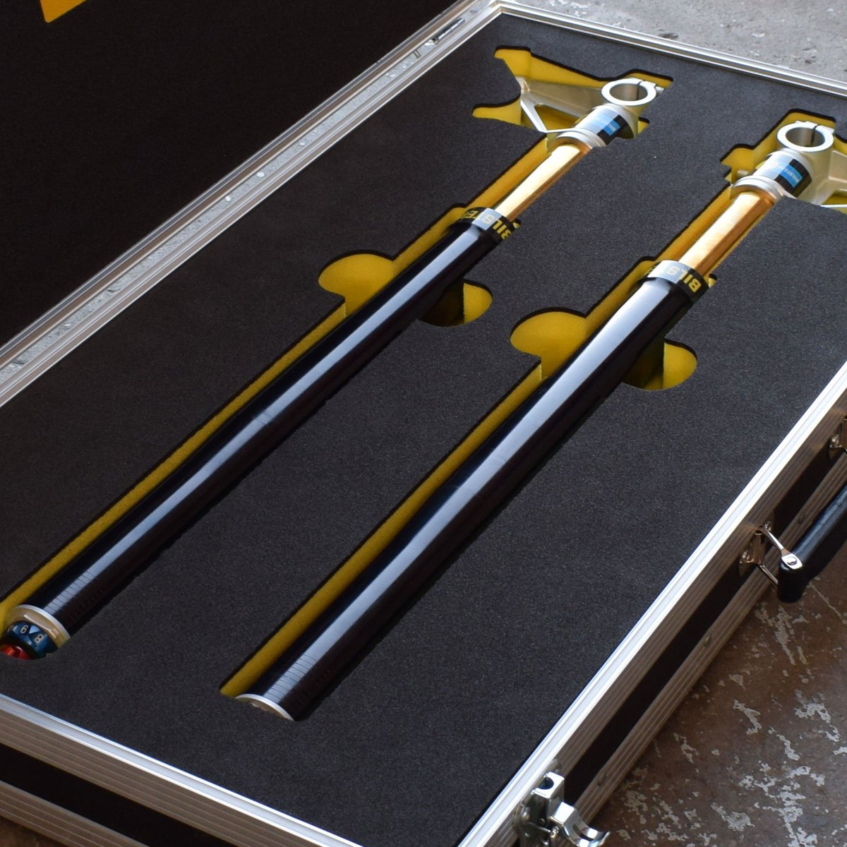 Flightcase_WH's tweet image. Choose the coloured foam option when ordering your Pro Flightcase to match your branding, that&apos;s what Bilstein UK did

flightcasewarehouse.co.uk/info/pro-fligh…

#flightcase #customflightcase #proflightcase #flightcaseuk