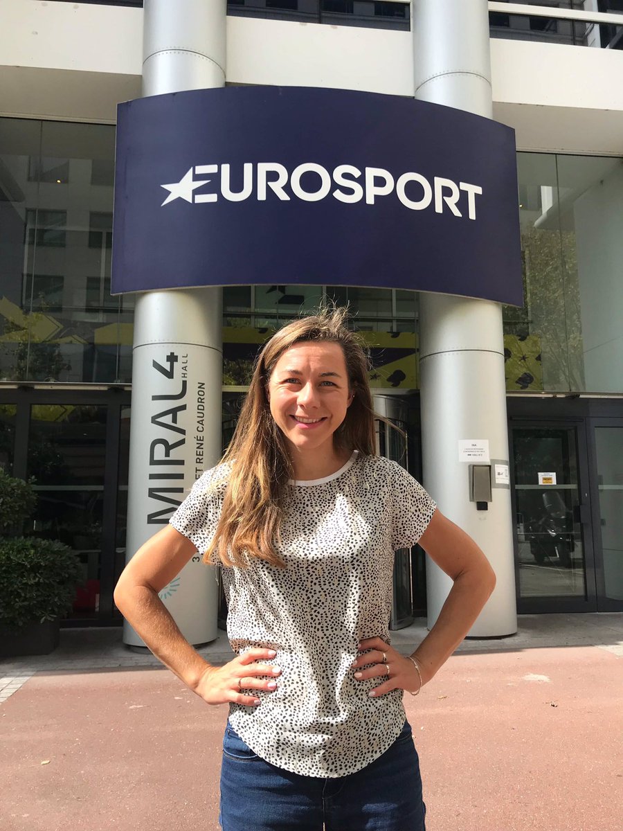 Bientôt le départ des Championnats d'Europe Route Dame ✨🚴‍♀️
13h55 sur <a href="/Eurosport_FR/">Eurosport France</a> avec <a href="/ColinBourgeat/">Colin Bourgeat</a> 
#euroroad19 #LesRP #EspritBleu