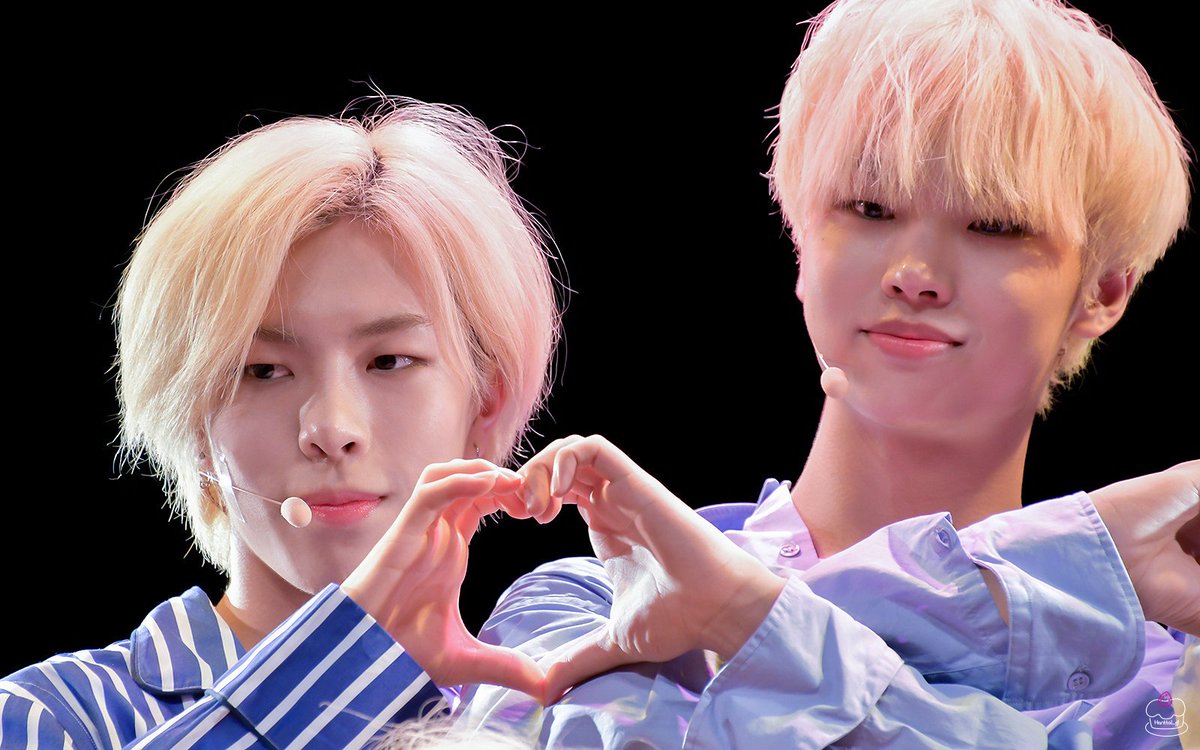 Hanttal_gi's tweet photo. 180810 #Newkidd #뉴키드 
キックオフファンミーティング 
#BOYBOYBOY @jflo_newkidd
#휘 #Hwi #フィ 
#윤민 #Yunmin #ユンミン https://t.co/XrmmCN1PIN