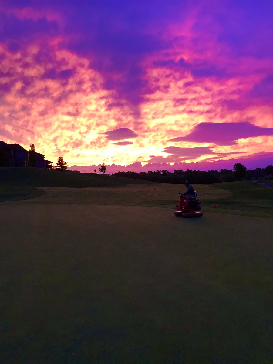 Jared_Reinke's tweet photo. Beautiful morning for the Club Championship! @TPC_Omaha @PC_OmahaTurf #PlayersClub https://t.co/7HjQkWUiYO