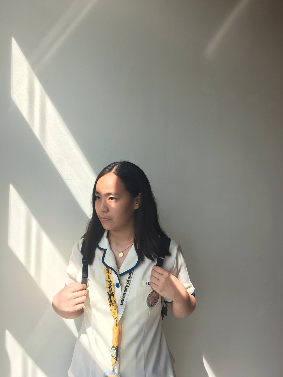 margonzaaa's tweet photo. si margo ay pumasok na sa iskul #frassatibuilding #sensitiveeyes https://t.co/pjQxIvRIj0