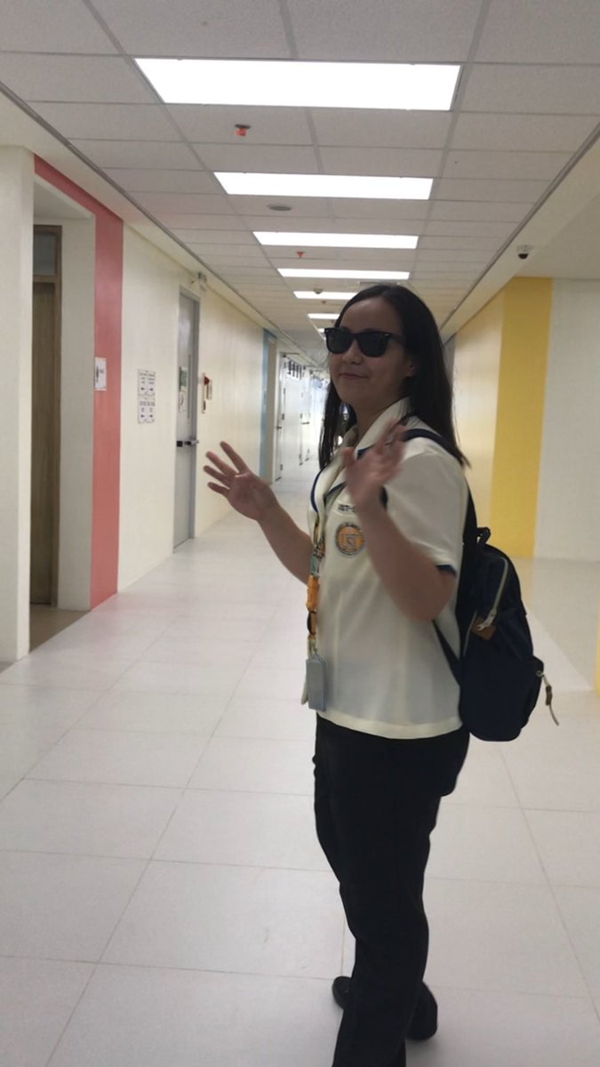 margonzaaa's tweet photo. si margo ay pumasok na sa iskul #frassatibuilding #sensitiveeyes https://t.co/pjQxIvRIj0