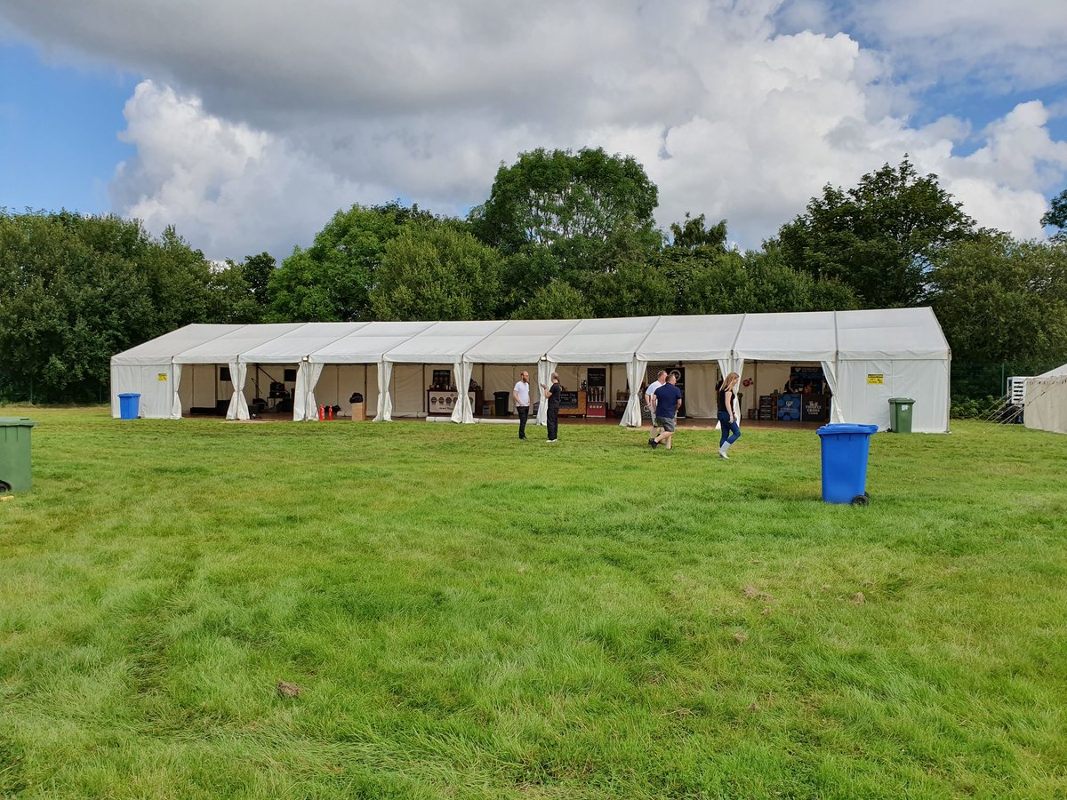 mikgillen's tweet photo. The calm before the storm @BullsBeerFest
Weather looking great so far!
#BullsBeer https://t.co/Ew0nGTqvbt