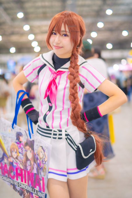 Twitterのコスプレ画像16