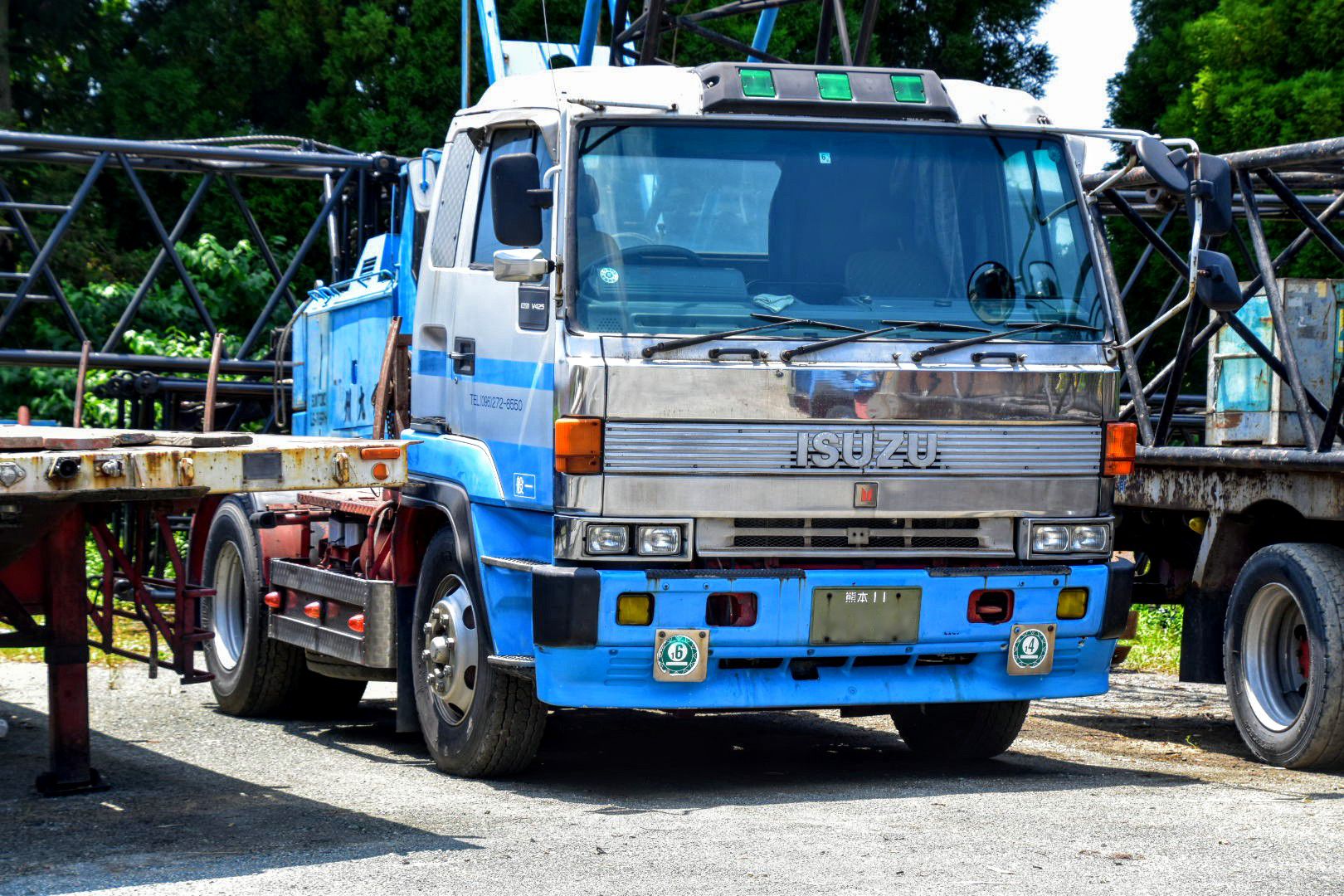 Mf10l33 810の日 熊本だとまだまだ現役ないすゞ 810 全て現役 オリジナルナンバーなのが素晴らしいです 最後はラッシュ 道路パトロールカー 希望ナンバーの野獣ナンバーですね