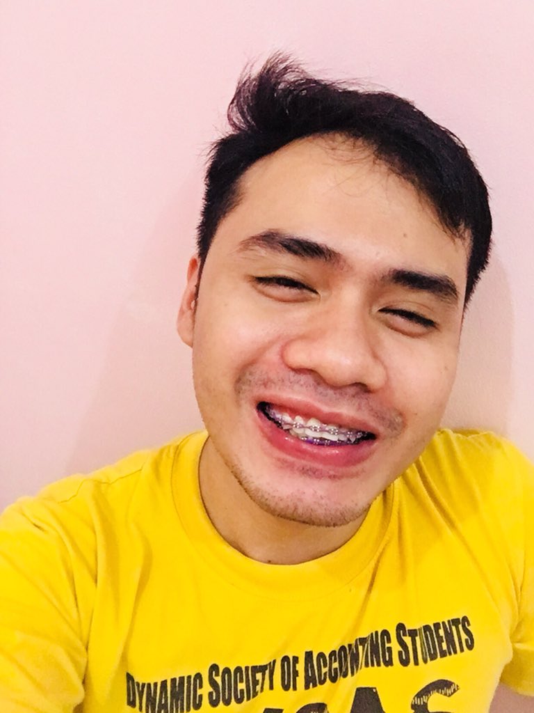 Happy na lang ang mood muna natin dahil ako lang mag-isa sa Manila. Jusko. Invite sana ng Cinemalaya jan please. 👏 #altermanila