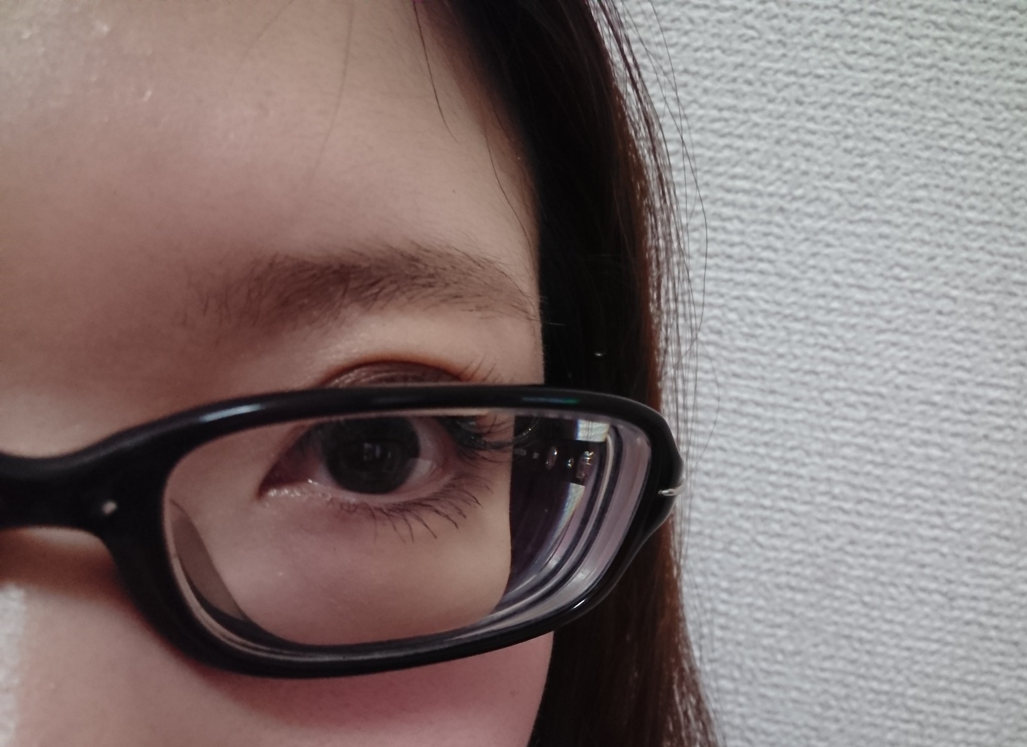 Eriko 普段はコンタクトです 視力0 1以下の眼鏡はこんなだ ﾟdﾟ 目が小さくなる レンズが重い ド近視 瓶底眼鏡 メガネ女子 コンタクトユーザー T Co D8xmjryalf Twitter