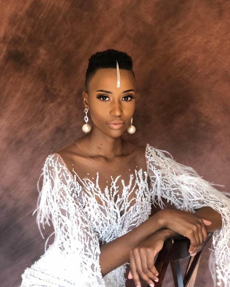 DFoodiessa's tweet photo. Uyinzwakazi bonke bandixelela ngawe #MissSA2019 Congratulations https://t.co/D11u2VQ9xs