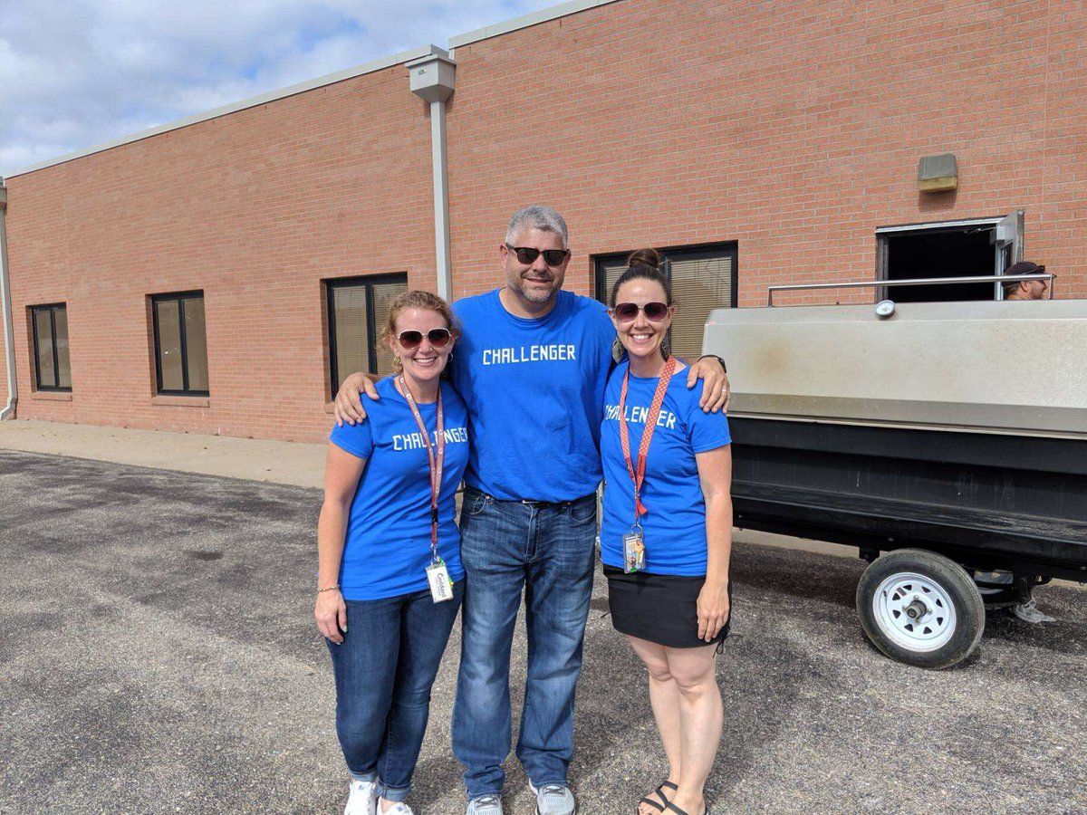 pscheer10's tweet photo. A great time was had by all at the Challenger BBQ last night! Such a fun way to welcome new families into our Challenger Family! See you all on Monday @ Open House! 😊💙 @USD265_Goddard @USD265_CHA https://t.co/82jaZ6eLfO