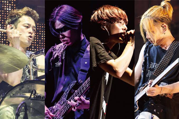SpyairB's tweet photo. SPYAIR メジャーデビュー9周年！！
今はやらなくてはいけない事に集中してバンドとして更なる飛躍を目指してるSPYAIRですが
Familyも更なる団結力でSPYAIRを支えてあげられるように..
次のライブまで期間は空きますが今はそれを楽しみに日々頑張りましょう
9周年おめでとうございます！！
#SPYAIR https://t.co/OO6dJEmsjq