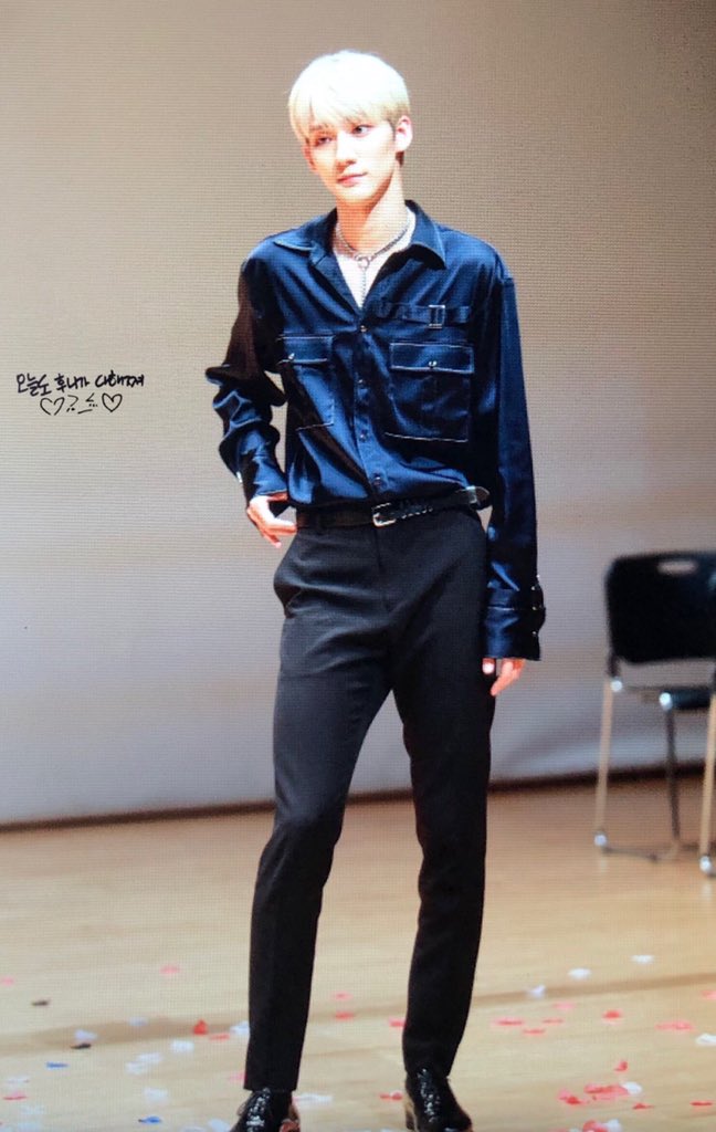 190810 프리뷰 #크나큰 #KNK #김지훈 #지훈짱짱 #KNK_SS_COLLECTION #SUNSET <a href="/KNKOfficial220/">크나큰(KNK)</a> 

...모델이세요?👀