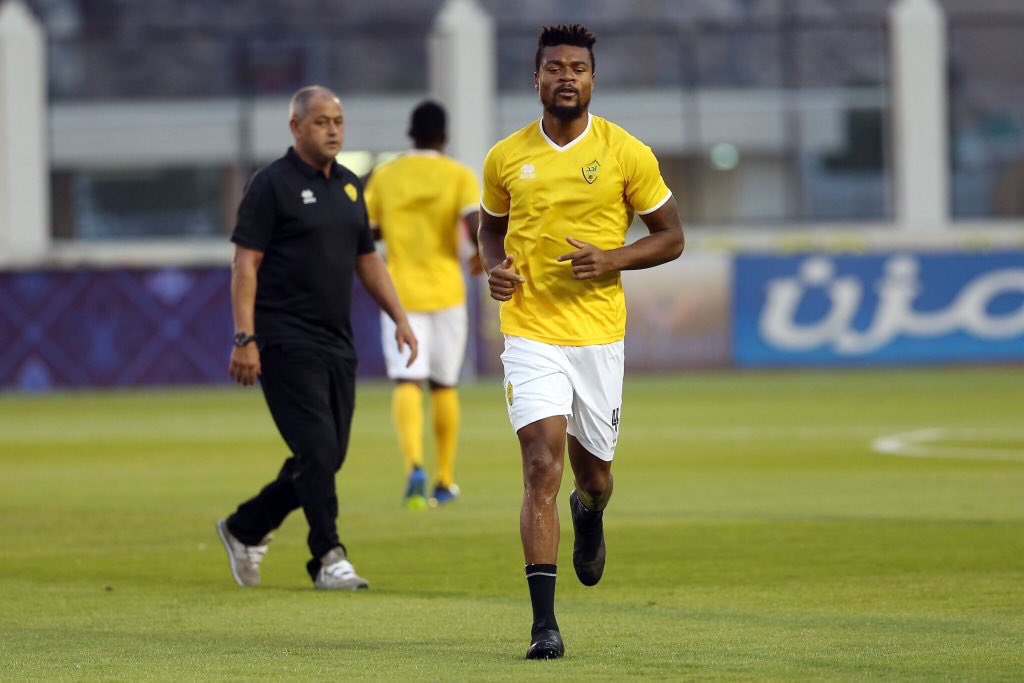 cfootcameroun's tweet photo. Arrivé au terme de son contrat en juin dernier, Adolphe Teikeu n’a pas été prolongé par le club saoudien de Al-Ohod, descendu en deuxième division 🦁🇨🇲
Le défenseur camerounais est libre de tout contrat. #pdefoot https://t.co/EOefP0HGGT
