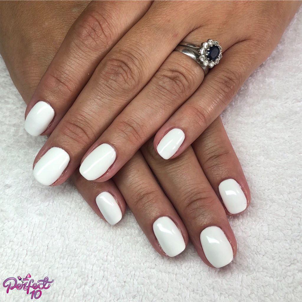 laurenperfect10's tweet photo. You cannot best a good set of white gels 🙌 @magpie_beauty Plain Jane!
•
#nailappointment #nailart #nailinspo #nails #nailtech #gelmani #gelnails #gels #instanails #nailsoftheday #freshnails #lovenails #naturalnails #instabeauty #nailstagram #nailselfie #nailaddict #nailartist https://t.co/mjrzumRadg