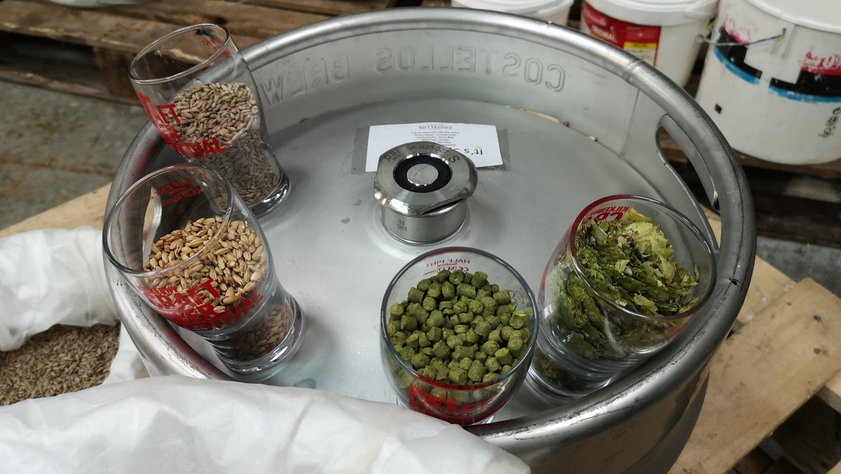 beerfoodtravel's tweet photo. Many thanks to @CostellosBrewCo for the beer, banter and hospitality today. Keep up the good work! https://t.co/GMfWVunQam