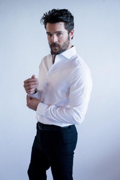 AfterItaly's tweet photo. RUMOR (non confermato) 
- Louise Lombard potrebbe interpretare Trish Powell (la mamma di Hardin)
- Charlie Weber potrebbe interpretare Christian Vance 
- Candice King potrebbe interpretare Kim
- Julian Edwards potrebbe interpretare Smith https://t.co/jdwaNWVuUE