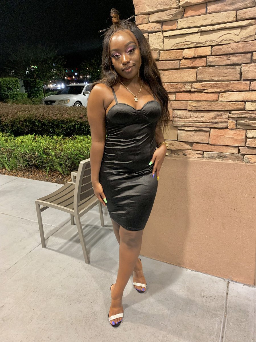 thetlowshow's tweet photo. @sinfulbluu_ @Rekonstruktion #DHATTRollCall 

Talyria aka TLOW🤪

Former treasurer and girls lead assistant

CURRENT Vice President👑

“Inkrediblez” Spring 16

“Anybody can be cute, but everybody can’t be DHATT girl”
@Rekonstruktion #Major9 #9YearsOfWerk #RekoInc #RunAndTellDHATT ✅✅✅✅ https://t.co/Ma7XZEfPzB