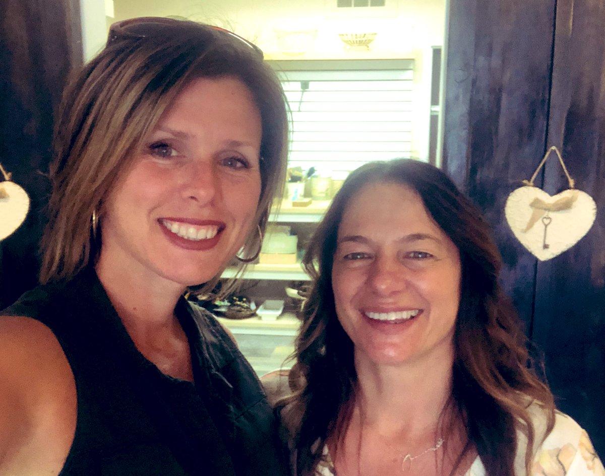 DianaHuson's tweet photo. Congratulations Vera! Creations by V is #Pelhams newest business! Stop by if you can. There are so many beautiful & creative items available. #supportlocal #shoppelham #pelhamwow https://t.co/hjsaKBNM65