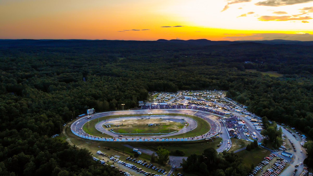 Lee USA Speedway tweet media