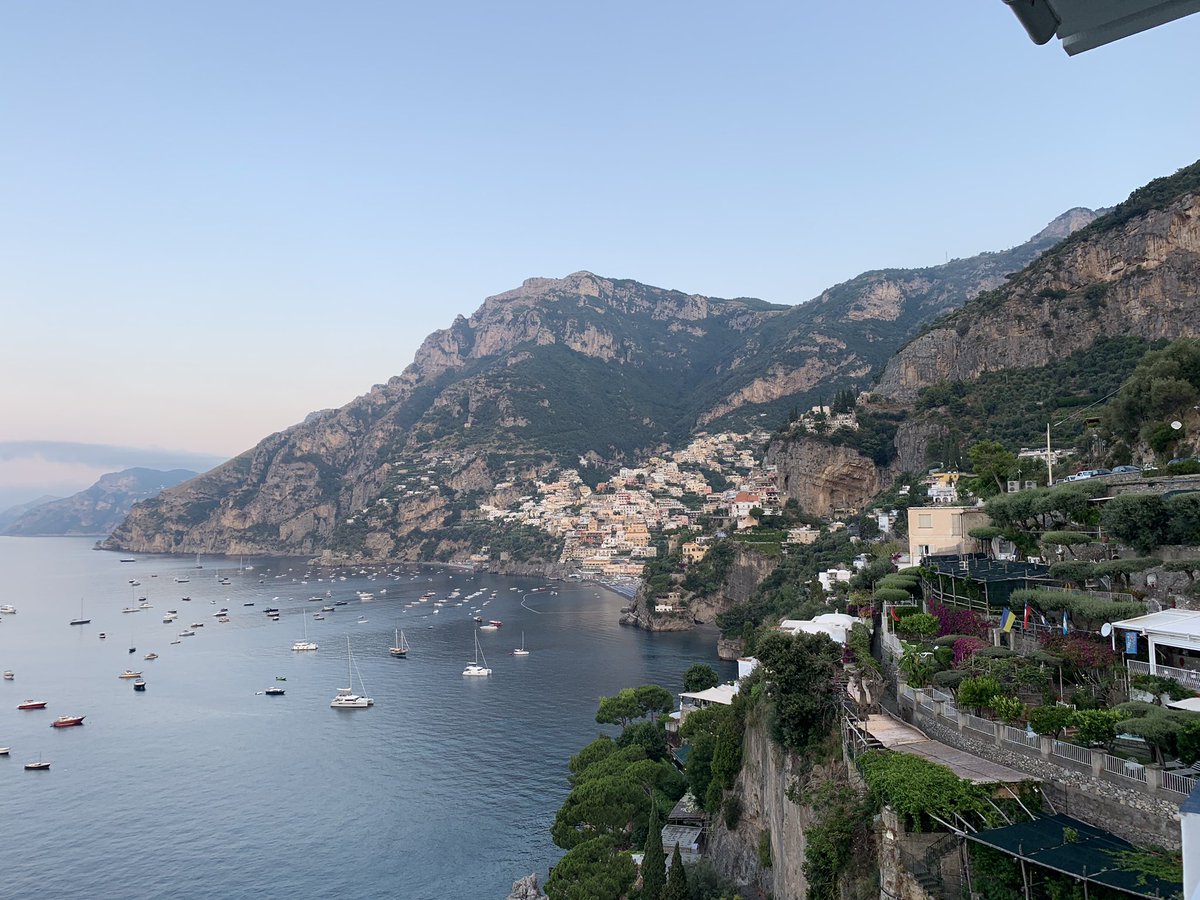 MrsFerrari2's tweet photo. Favorite view from our honeymoon. #brooksummerfun ❤️🇮🇹 https://t.co/NsKo5hwv1Q