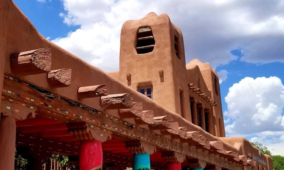 SantaFeHilton's tweet photo. Take a walk to check out these beautiful Pueblo-style buildings around our hotel! https://t.co/eIdilRT3L9