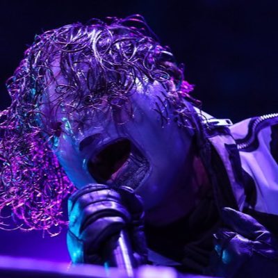 RockMetalCore's tweet photo. #NewProfilePic https://t.co/zVEUJYF1kl