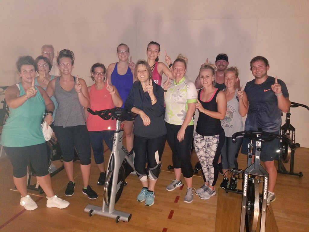 TeMurr23's tweet photo. Two classes, one goal - end c*ncer!!
Over $500 raised! Such an #ACCOMPLISHMENT I love seeing people pull together for a greater cause!! 💪🚲💚
#RideForACure #Pelotonia #OneGoal https://t.co/5DpMk9cAG3