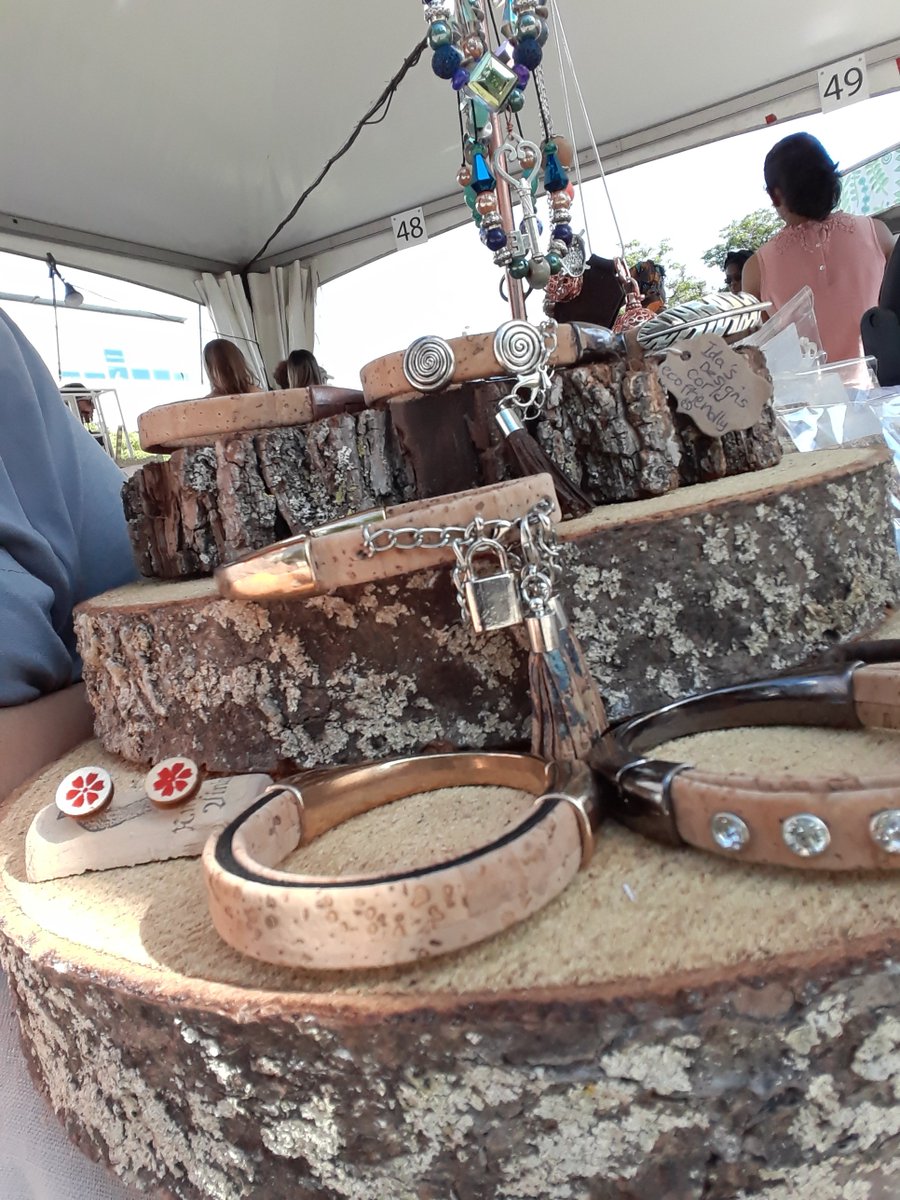 IdaDesignTO's tweet image. We are at Harbourfront until 11pm tonight. Booth # 45 @TheDanforthMH Come visit...love, follow us and shop ♡♡♡ #cork #tree #bark #wood #nature #hautefashion