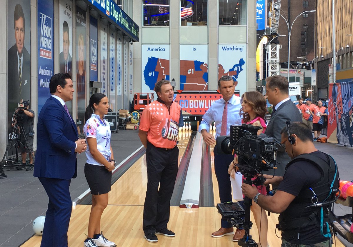 GoBowlingdotcom's tweet photo. Are you watching @RocioRestrepo and @Stone8RP on @foxandfriends? 🎳 #NationalBowlingDay https://t.co/FTJsed8TpH