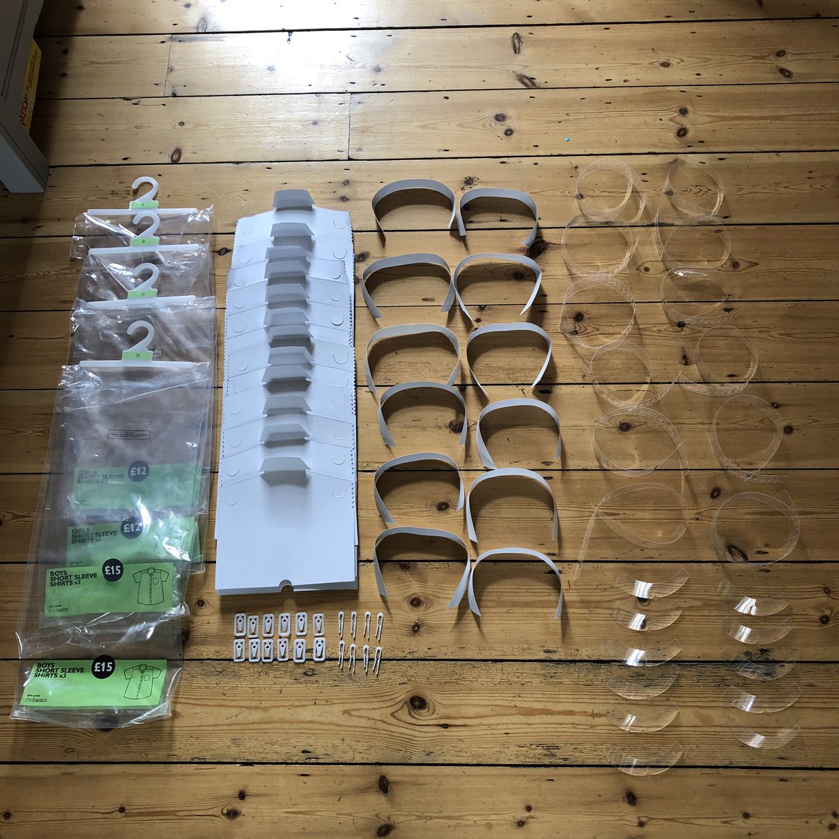 jolohobro's tweet photo. Dear @jlandpartners 2 small people going back to school in a few weeks... by next year it would be ace if you stop all this unnecessary excess packaging. (We will of course recycle all the bits we can) 👎⛔️🙅🏻‍♀️ #plasticpollution #plasticfree #drowinginplastic #plasticwaste https://t.co/9T8BJQYHGW