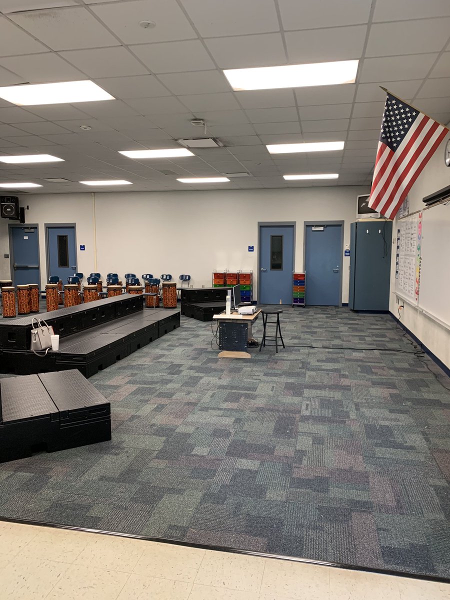 MrsOTeachMusic's tweet photo. All ready to build strong musicians this year ! @SeffnerElem #seffnerspecials https://t.co/jwn1xXq2w4
