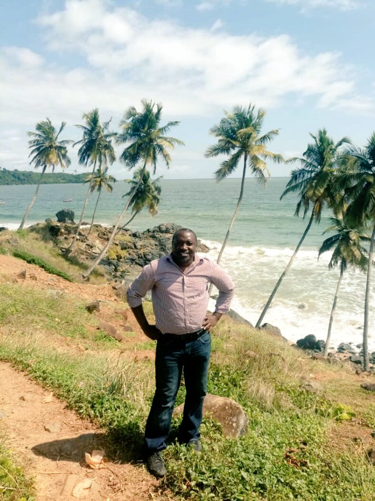 KwartengLab's tweet photo. A Happy Super Duper Birthday to the boss &amp; mentor Dr Alexander Kwarteng, @alexkwart.

🍻🎂🍷 to more years of success!

From all of us @KwartengLab 

@SamuelAhuno @Asiedu06 @AGLOMASA @KiniPriscilla @koblaatsu https://t.co/p7UByUXug1
