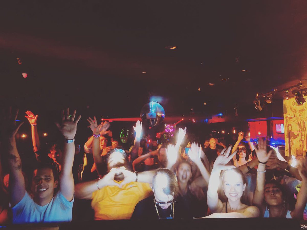 jordansuckley's tweet photo. Ahh such an amazing show in Toronto for my 3FECT set last night, what a crowd! 👏
Huge thank you, I loved it!! 😄
#3FECT @NestToronto https://t.co/QmOCaKuswo