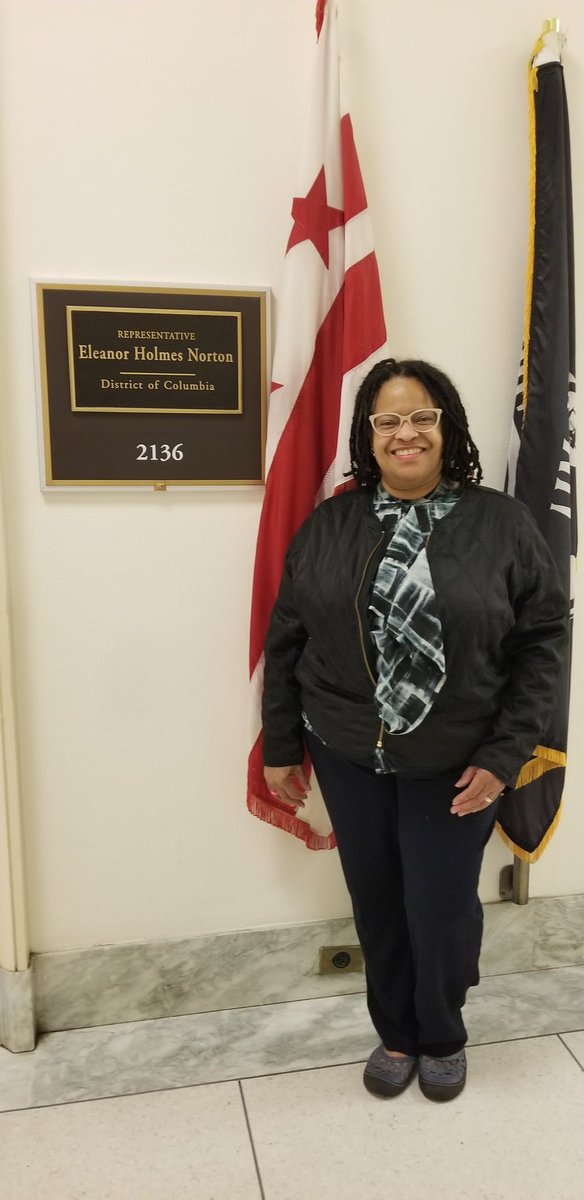 AngeldocD's tweet image. @aafp @eleanorhnorton @DCAFP @GUFamilyMed #FMAS19 #FMAS2019 @UnityHealthCare @NFMResidency_DC Dr. Lawrence stomping on Capitol Hill!