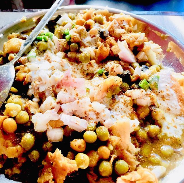 MrCoffeeNepal's tweet photo. Samosa chat at home👍 a tasty dish #foodislife #tasty #foodphotography #mrcoffeenepal https://t.co/YQV1r5IrZR https://t.co/oRvgPdmHWi
