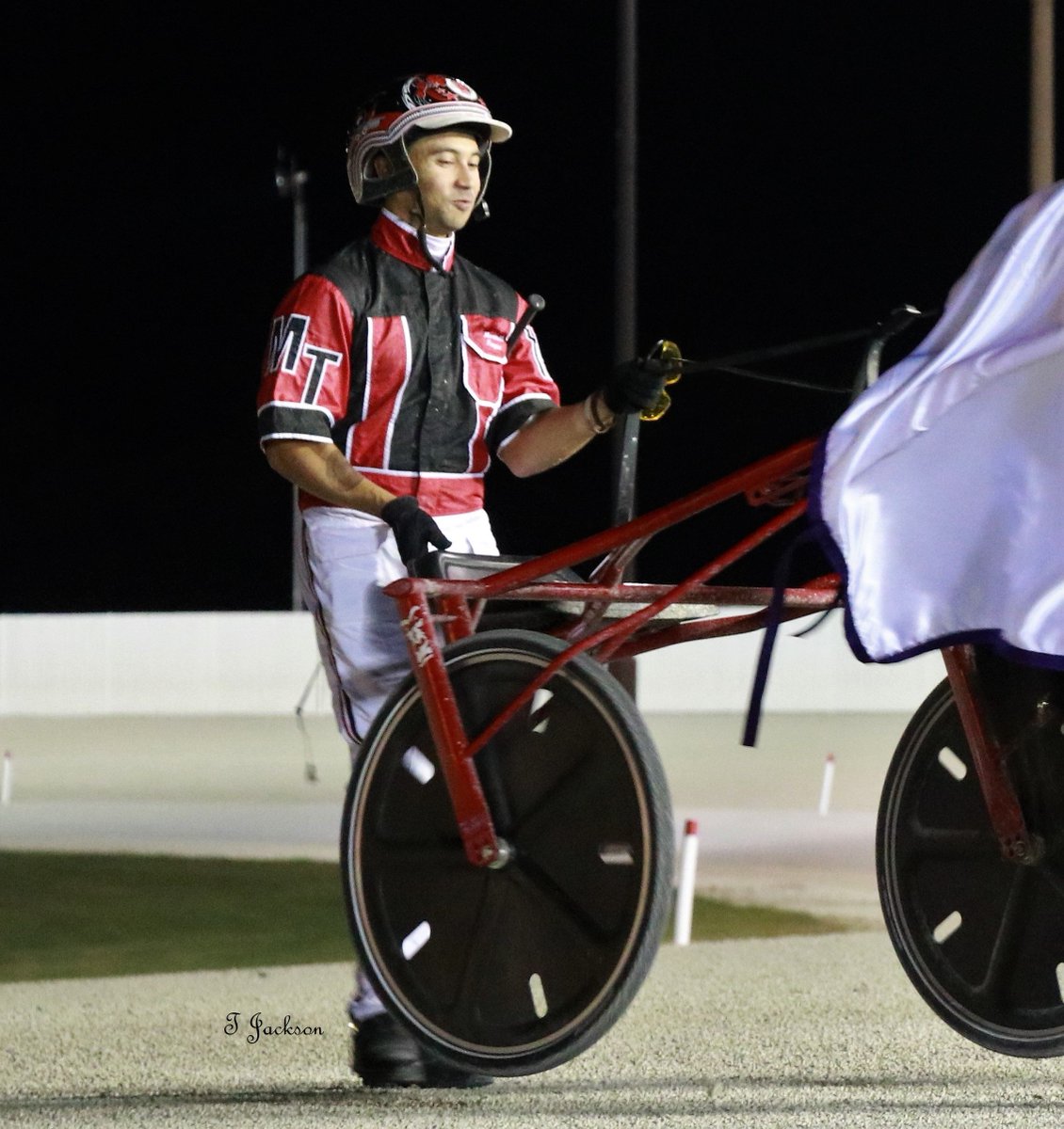 hoosiernations's tweet photo. @ClydeFr14390092 @That1BarryGuy @TheOhioWizard @Chris_wponies @JoannKi32885615 @rebelsart @jtlburn @kimberlymoier @GlenPeckinpaugh @vnssa926 @KathleenBaitzel @joe_norte @USHWACanada @chadmoore1976 @SadandSulk @HoP_Racing @____CharlieB At Hoosier last night
#DrivingDouble
Dale Hiteman #BeabobsBear #BrookletsBanner
Montrell Teague #PlayForPay #LatherUp
SamWidger #BackupA #EddardHanover
@jdelongracing #GoldClassN #SoSoDelightful
Congrats gentlemen!! #PlayHP
@CLANCYO5 @TabbyC5 https://t.co/Xnd4nzvtBh