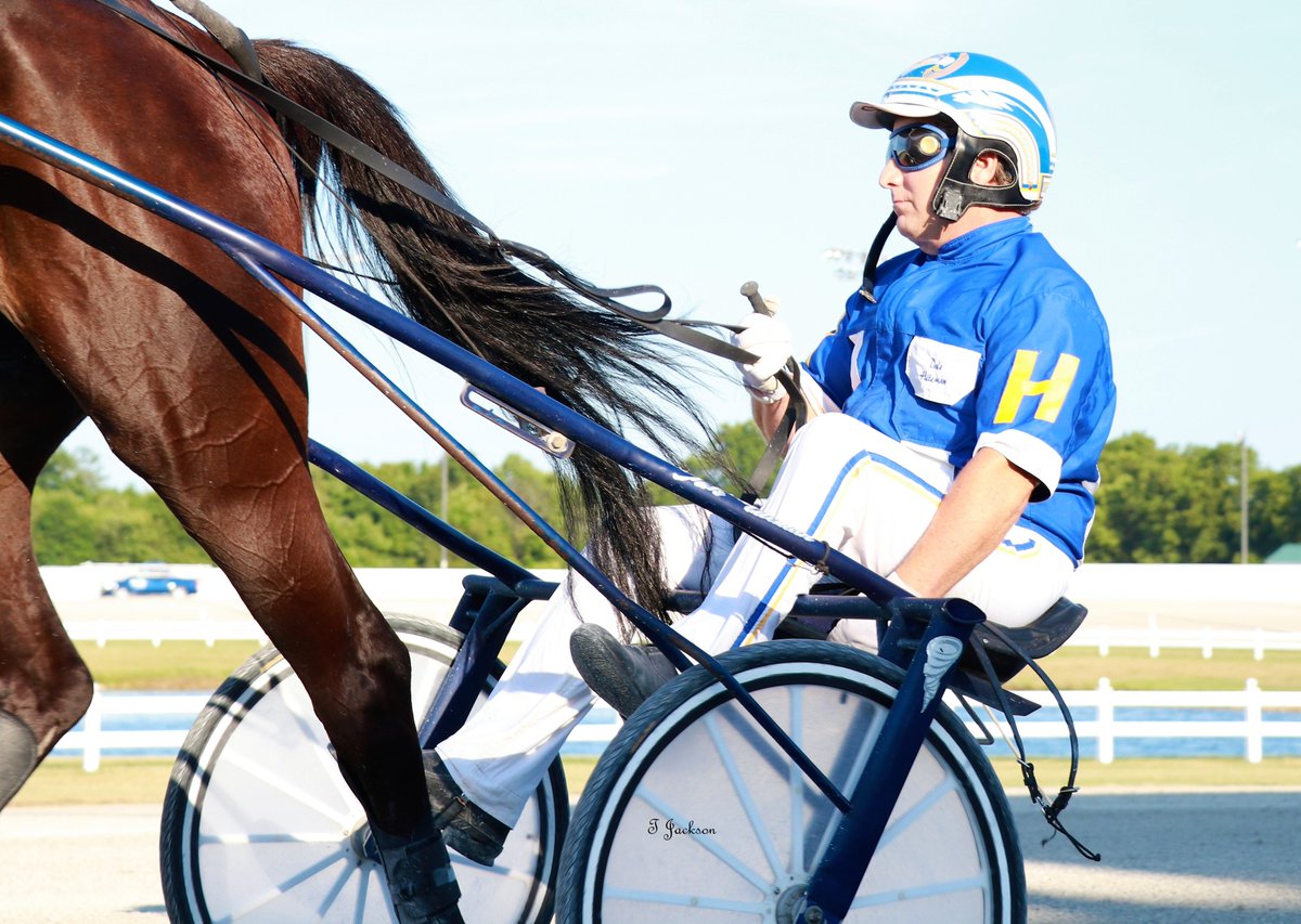 hoosiernations's tweet photo. @ClydeFr14390092 @That1BarryGuy @TheOhioWizard @Chris_wponies @JoannKi32885615 @rebelsart @jtlburn @kimberlymoier @GlenPeckinpaugh @vnssa926 @KathleenBaitzel @joe_norte @USHWACanada @chadmoore1976 @SadandSulk @HoP_Racing @____CharlieB At Hoosier last night
#DrivingDouble
Dale Hiteman #BeabobsBear #BrookletsBanner
Montrell Teague #PlayForPay #LatherUp
SamWidger #BackupA #EddardHanover
@jdelongracing #GoldClassN #SoSoDelightful
Congrats gentlemen!! #PlayHP
@CLANCYO5 @TabbyC5 https://t.co/Xnd4nzvtBh