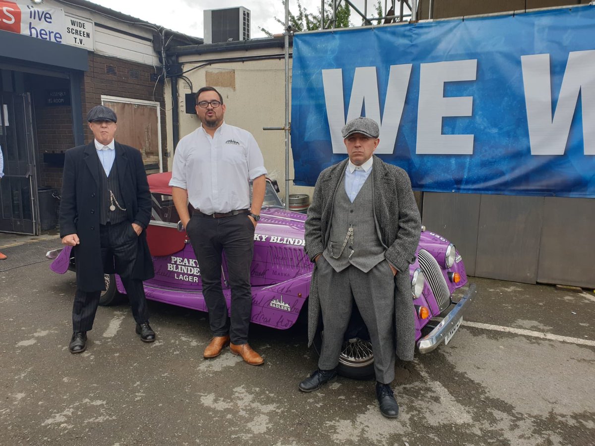 Great Morning/early afternoon <a href="/BordesleyLabour/">Bordesley Labour WMC</a> sampling some Sadlers Peaky Products. Now off to watch the Blues. #BCFC #kro <a href="/brewrepsadler/">Marc</a> <a href="/supersalesagent/">Ian King The King ™</a> @sadlersbrewco @