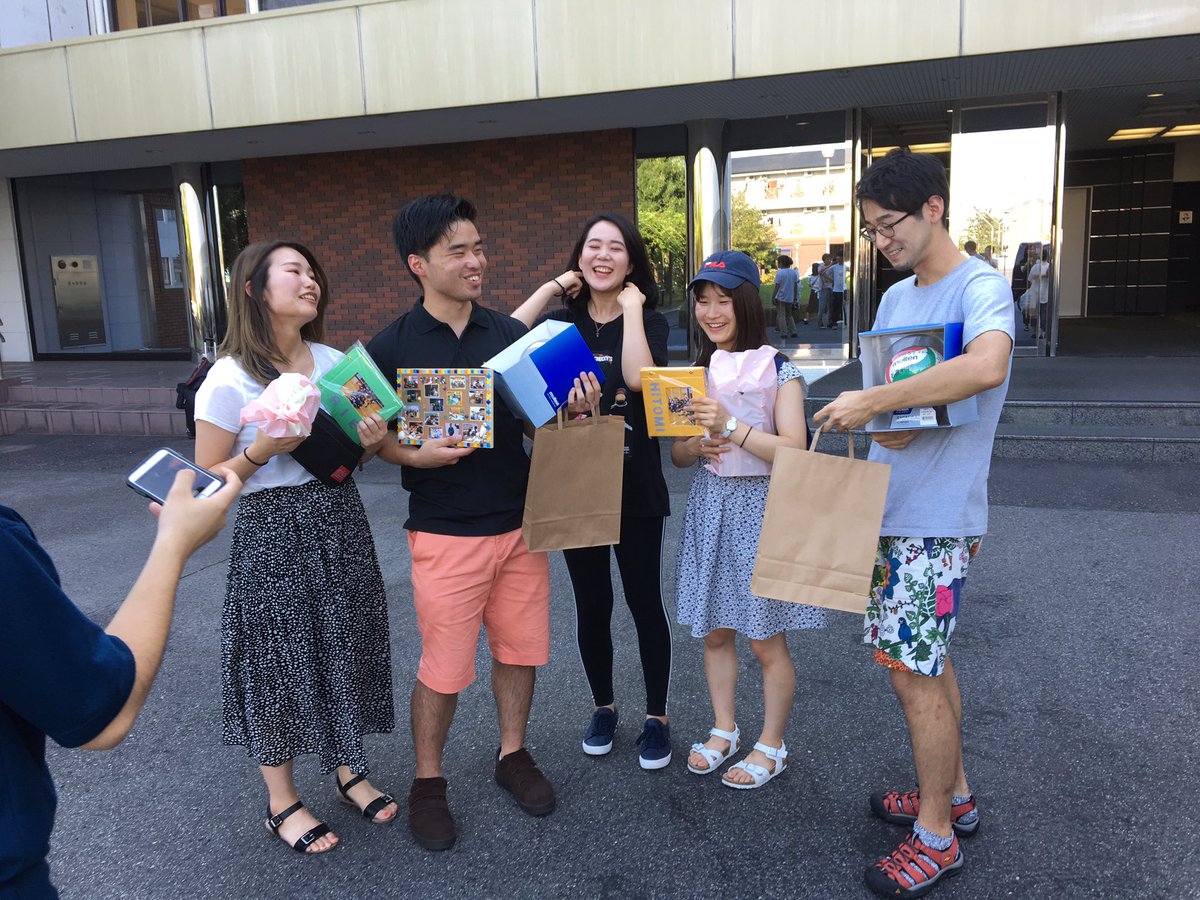 🏐8月10日🏐
朝日大学にて引継式をしました！そして、四年生の先輩方、今まで本当にお疲れ様でした！😊色々とお世話になりました！先輩方が引退されるのは、寂しい😔ですが、新チーム体制でも頑張っていきます！！ 
応援よろしくお願いします🙇🏻‍♀️