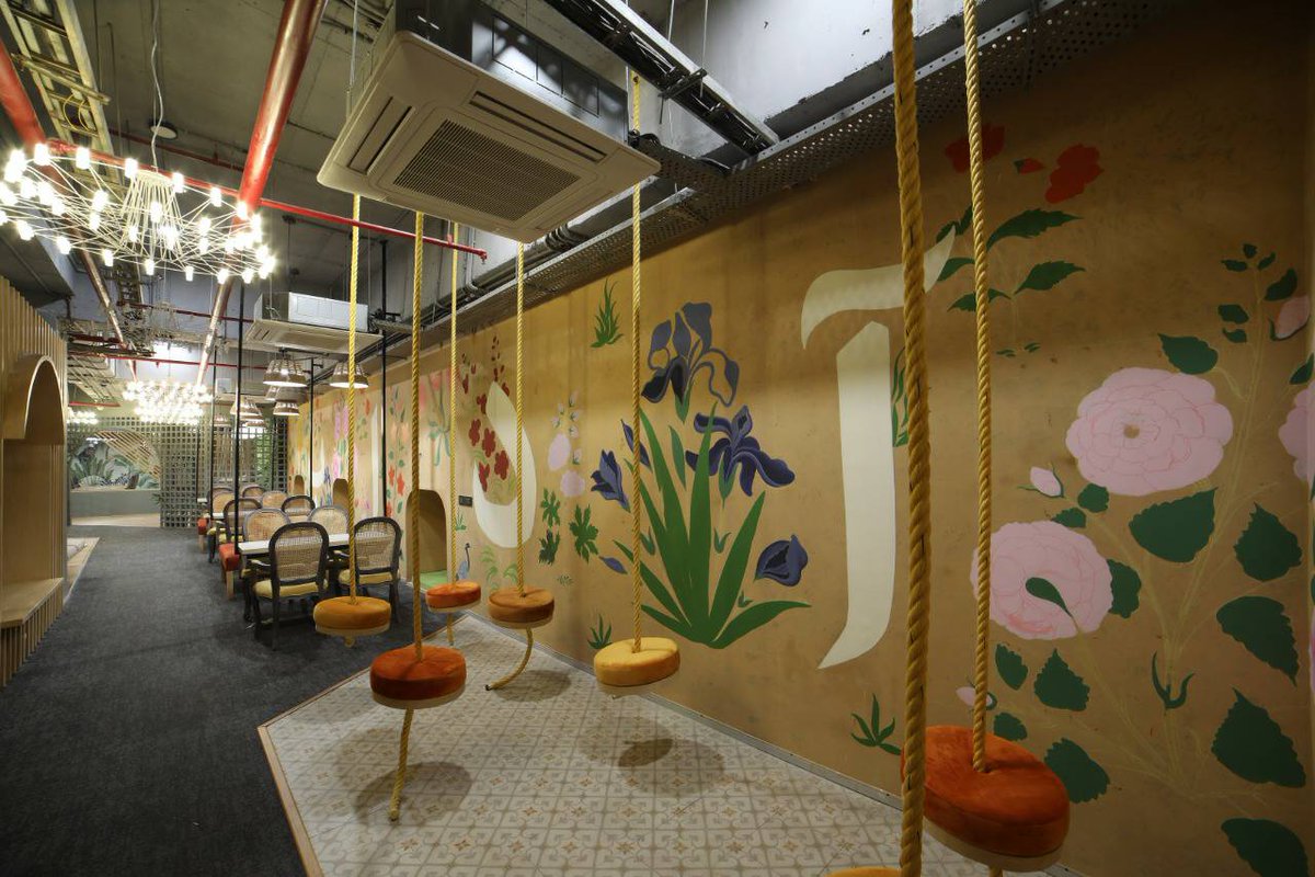 rohitisb's tweet image. Proud of the team behind #OYOWorkspaces &amp;amp; @innov8cowork's latest centre in Saket, aptly called the 'Old Fort'. As we continue to grow, it's remarkable seeing old-world charm infused with state-of-the-art amenities combine into a pioneering design language, a first for India.