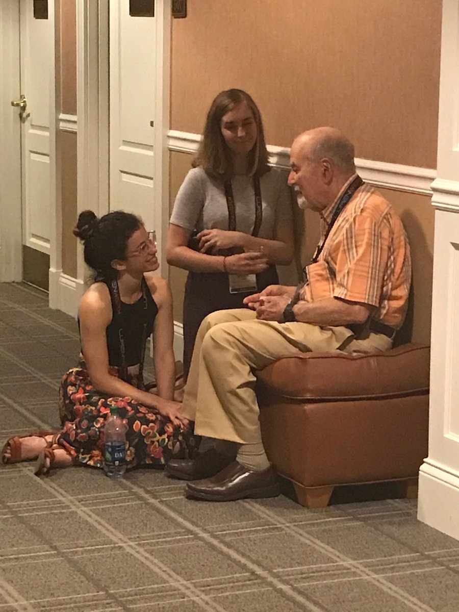 The_IES's tweet photo. Trailblazer and Icon Howard Brandston spending time sharing insights with the young leaders of the IES. #IESLightAffectEffect #IESAC2019 #THEIES https://t.co/DzTNtxinUc