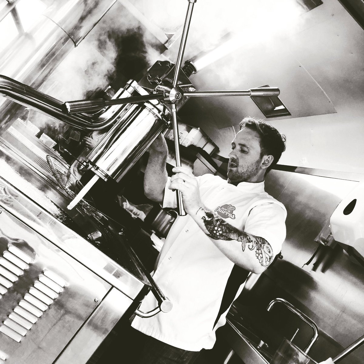 Kinfolk2017's tweet photo. A few shots of my super mates @clitheroefoodfestival 🙌🏻 @loveischurros are there all weekend. Go and sample their delights #churros https://t.co/UK2hvYCI7J